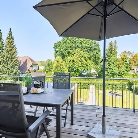 Haus Meerzeit, Steg, 250 M Vom Strand, Hunde Willkommen * Lübeck